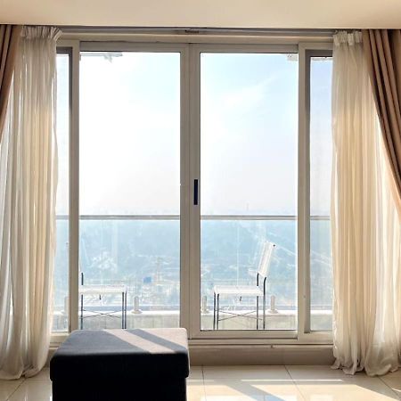 Modern 1-Bedroom On Top Floor With Scenic Views At Elysium Islamabad Bagian luar foto